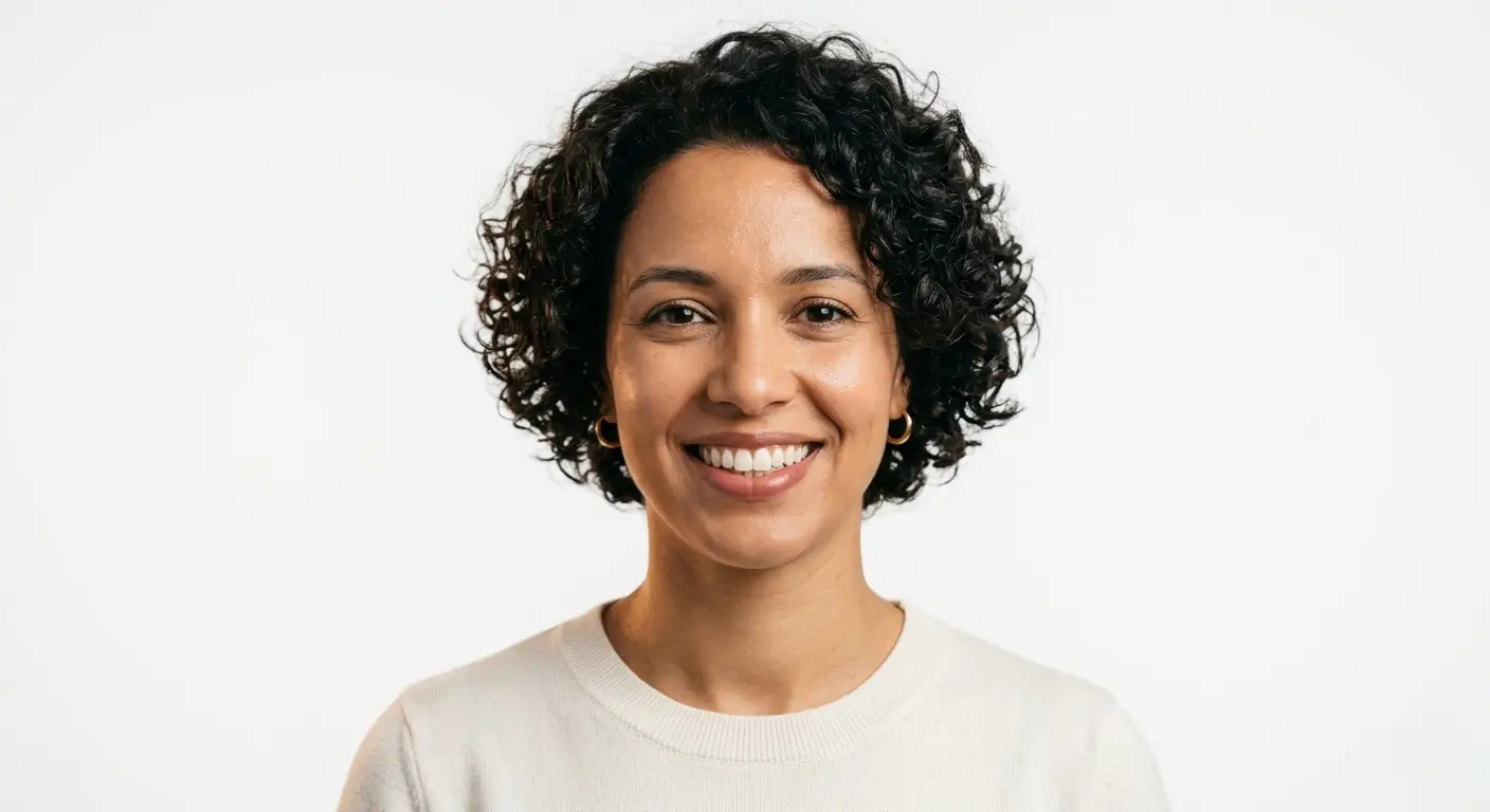 Patiente souriante au Centre Dentaire Meryem Reggab, Casablanca